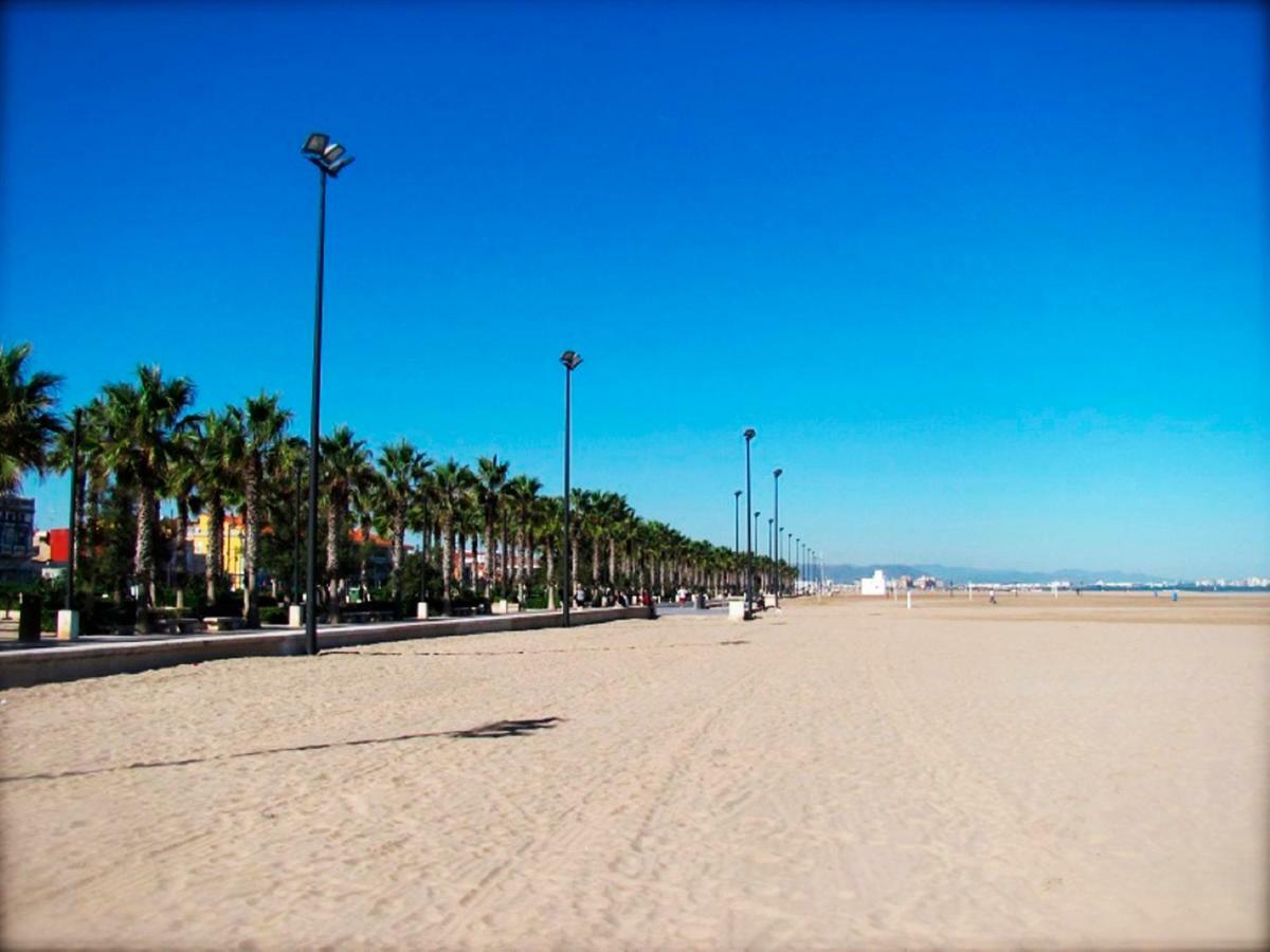 Arrendamiento De Temporada En Ruzafa Lägenhet Valencia Exteriör bild